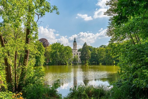 Schloss Dammsmühle am Mühlenteich, Schönwalde, Wandlitz, Barnim, Brandenburg, Germany, Europe
