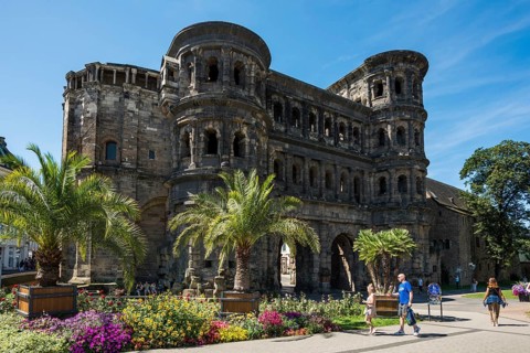 Porta Nigra, Roman city gate, UNESCO World Heritage Site, Trier, Rhineland-Palatinate, Germany,