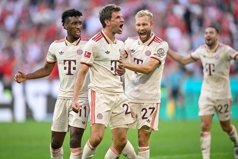 Goal celebration Thomas Thomas Müller FC Bayern München FCB (25) Kingsley Coman FC Bayern München