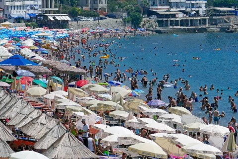 Bathing beach, pebble beach, umbrellas, crowded, holiday, summer holiday, resort, Mediterranean,