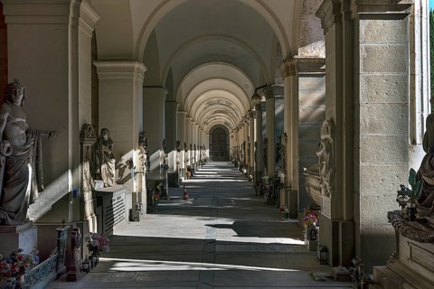 Arcaded gallery with tombs in the Monumental Cemetery, Cimitero monumentale di Staglieno), Genoa,