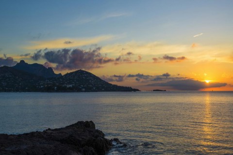 Cap du Dramont, sunrise, Massif de l'Esterel, Esterel Mountains, Département Var, Région