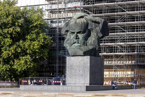 Karl Marx Monument, 40-tonne sculpture, best-known landmark of the city of Chemnitz, Saxony,