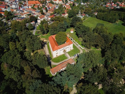 Senftenberg is a town in the south of Brandenburg on the lake of the same name. Senftenberg Castle