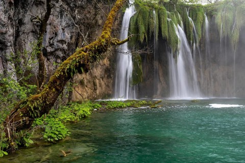 Waterfall, Plitvice Lakes National Park, Plitvicka Jezera, Lika-Senj, Croatia, Europe