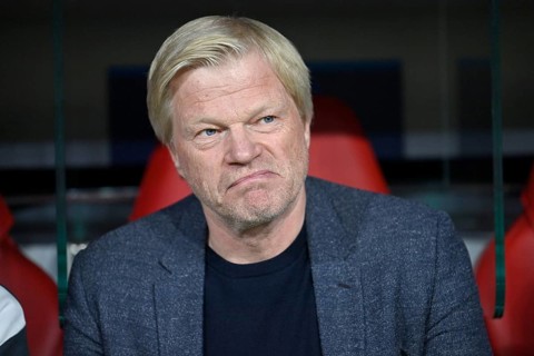 Oliver Kahn Chairman of the Board FC Bayern Munich FCB, sceptical, thoughtful, Allianz Arena,