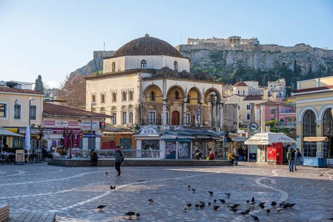Tzisdarakis Mosque and Acropolis, Monastiraki Square, Athens, Attica, Greece, Europe