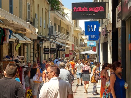 City centre, old town, pedestrian zone, many passers-by, shops, signs, Heraklion, capital, island