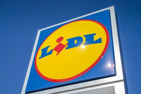 Logo Lidl supermarket, Berlin, Germany, Europe