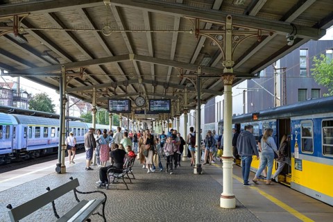 Railway station, platform, passengers, train, Sopot, Pomeranian Voivodeship, Poland, Europe