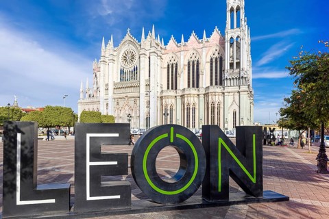 Leon, Guanajuato, Mexico, 20 September, 2021: The Expiatory Temple of Leon Dedicated to the Sacred