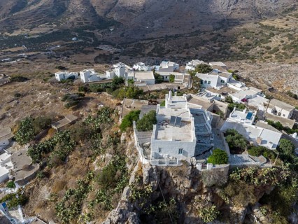 Whitewashed houses in the mountain village of Lagada, Amorgos, Cyclades, Greece, Europe
