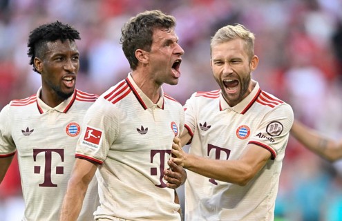 Goal celebration Thomas Thomas Müller FC Bayern München FCB (25) Kingsley Coman FC Bayern München