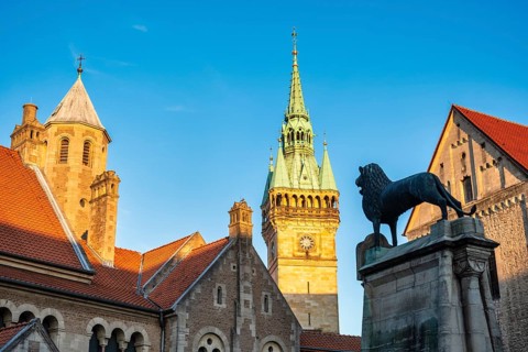Braunschweig Lion on Burgplatz, Braunschweig, Lower Saxony, Germany, Europe