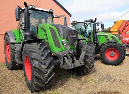 Fendt green tractors on sale at Thurlow Nunn Standen sales forecourt, Melton, Suffolk, England, UK