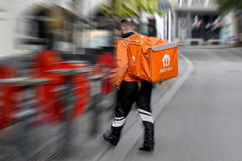 Wipe clean courier just eat
