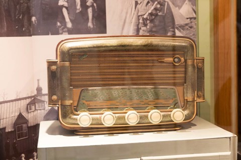 Display vintage transistor wireless radio with permission of Chippenham museum, Wiltshire, England,