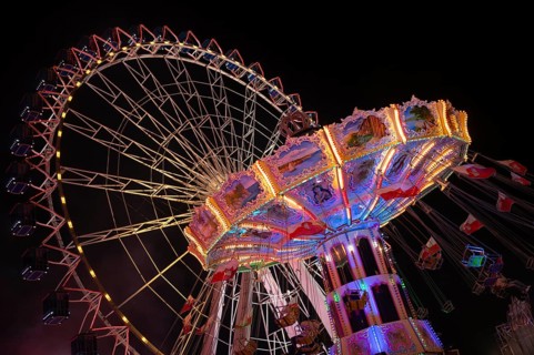 Night shot, Ferris wheel, Europa Rad, chain carousel, Cannstatter Wellenflug, rides, movement,