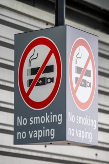 Smoking ban sign, for normal cigarettes and e-cigarettes, vaporisers, vaporisers, Amsterdam