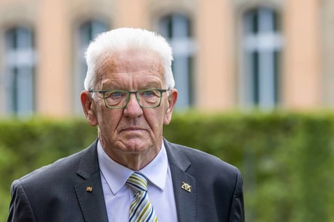 Winfried Kretschmann, Minister President, Green Party. Portrait in front of the New Palace.