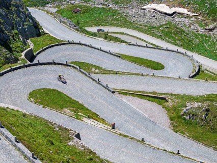 La Tremola, the world-famous serpentine road through the Val Tremolo. The Tremola road is the