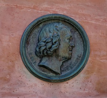 Bronze medallion of the philosopher Carl Christian Friedrich Krause by the sculptor Robert Henze,