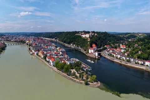 Three Rivers Corner, Old Town in the back, Danube on the right, Ilz further on the right, Veste