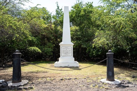 Caption Cook Monument at the end of Ka'Awaloa, Captain Cook Monument Trail, Kealakekua, Caption