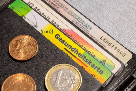 Health card, AOK insurance card, wallet, cards, money, coins, euro, cent, Germany, Europe