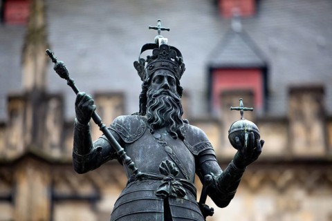 Charlemagne Fountain Monument, Charlemagne Fountain in front of the Town Hall, Old Town, Aachen,