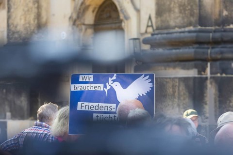 Election campaign event of the Sahra Wagenknecht BSW alliance, on Dresden's Schlossplatz.