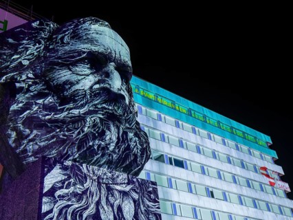 Vanessa Cardui Karl-Marx-Monument, Hands off!, The 2nd edition of Light our Vision under the motto