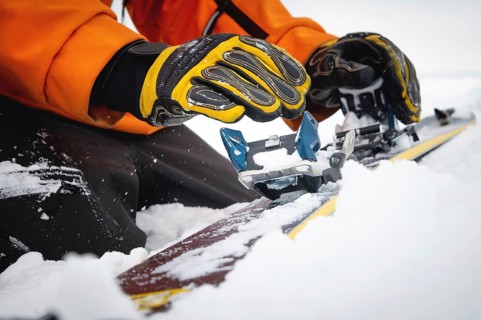 A close-up of the ski bindings as they are set up for backcountry skitouring. Sports facility
