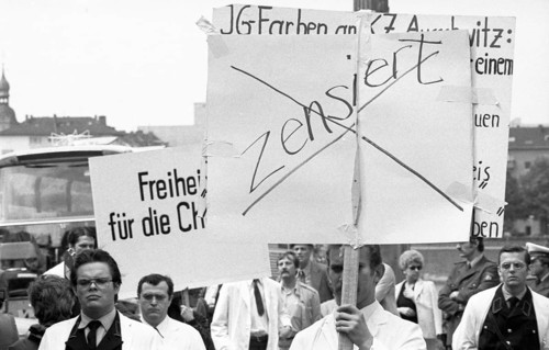 The Anachronistic Procession of Cologne-Bonn Students, a protest against German President Karl