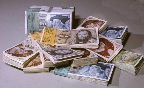 DEU, Germany: Historical slides from the 84-85 r years, Iserlohn. Finances. A lot of money in