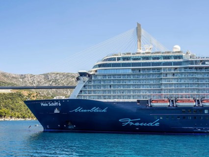 Cruise ship, Mein Schiff 6, detail, near Dubrovnik, Dalmatia, Croatia, Europe