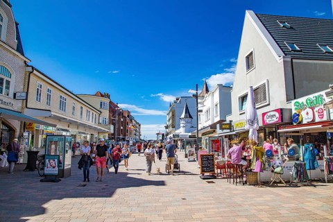 Friedrichstraße pedestrian zone, Westerland, Sylt