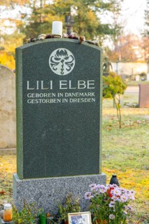 The Trinitatisfriedhof cemetery in Dresden's Johannstadt district is one of the city's burial