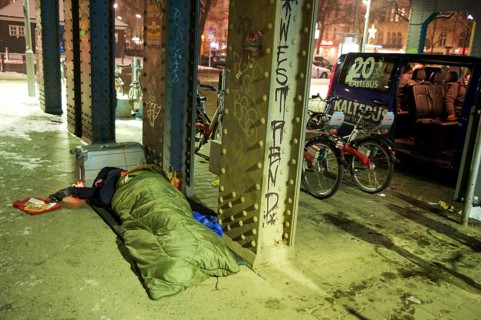 Germany, Berlin, 07.01.2016, Berlin City Mission's cold weather bus in action for the homeless.