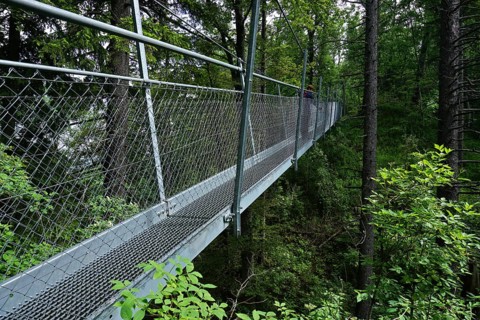 Suspension bridge over the moat of the Oberhohenberg ruins, Swabian Alb near Schömberg-Schörzingen,