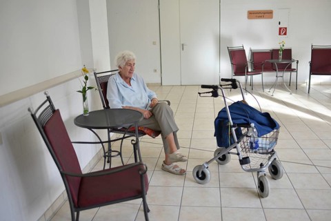 Exemplary care in old people's homes, such as here in the senior citizens' centre of the