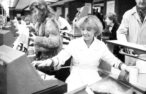 The food department of the department stores' Karstadt 1982, Germany, Europe