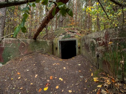 Entrance to a former personnel bunker on the Großer Seeberg in Seebergen near Gotha, where a