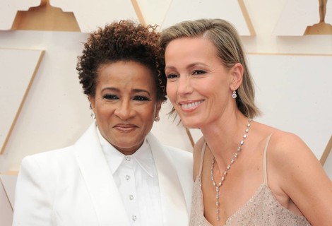 Wanda Sykes and Alex Sykes at the 94th Annual Academy Awards held at the Dolby Theatre in Los
