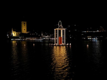 Christmas decoration at Lake Wolfgangsee, St. Wolfgang am Wolfgangsee, night shot, Salzkammergut,