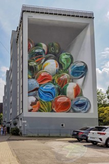 Mural Gravity by Leon Keer, Kleeblatt 58, Elberfeldt, Wuppertal