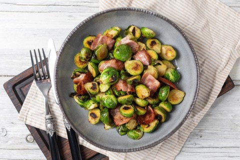 Roasted brussels sprouts with bacon