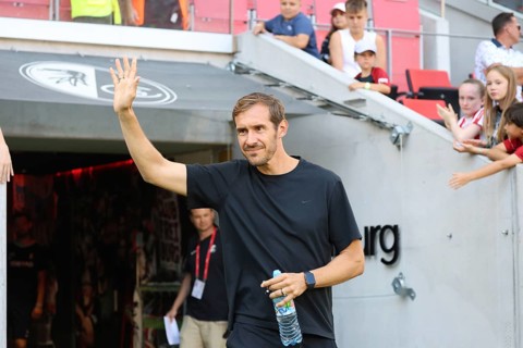 Coach Julian Schuster (SC Freiburg) at the football test match: SC Freiburg, AC Florence