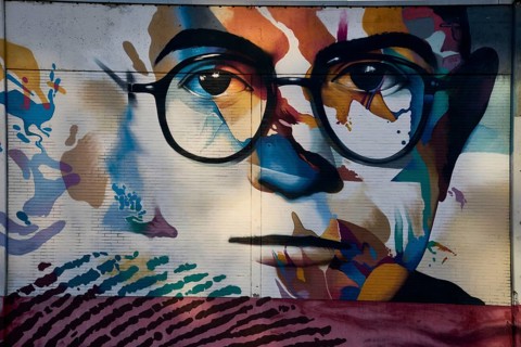Portrait of Theodor W. Adorno, graffiti, detail from the art cube on the Bockenheim campus: Signal