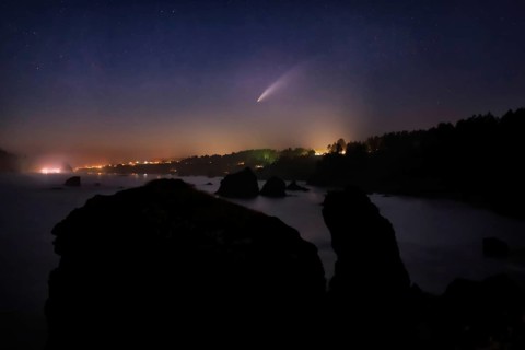 Comet Neowise as seen from Northern California, USA, North America